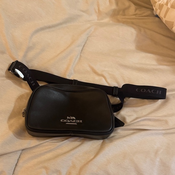 Coach Black Belt Bag - Picture 1 of 6